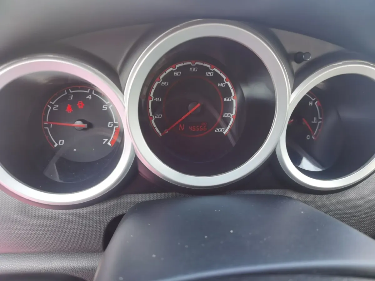 2014 ChangAn CX20 1.4L 101HP L4 5AMT,autocango,china used car exporter,china ev exporter,chinese used car exporter,chinese used ev exporter