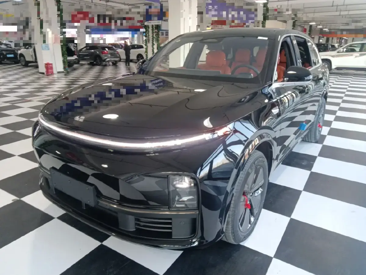 2023 Li L8 Range Extended 154HP REEV 40.9KWH