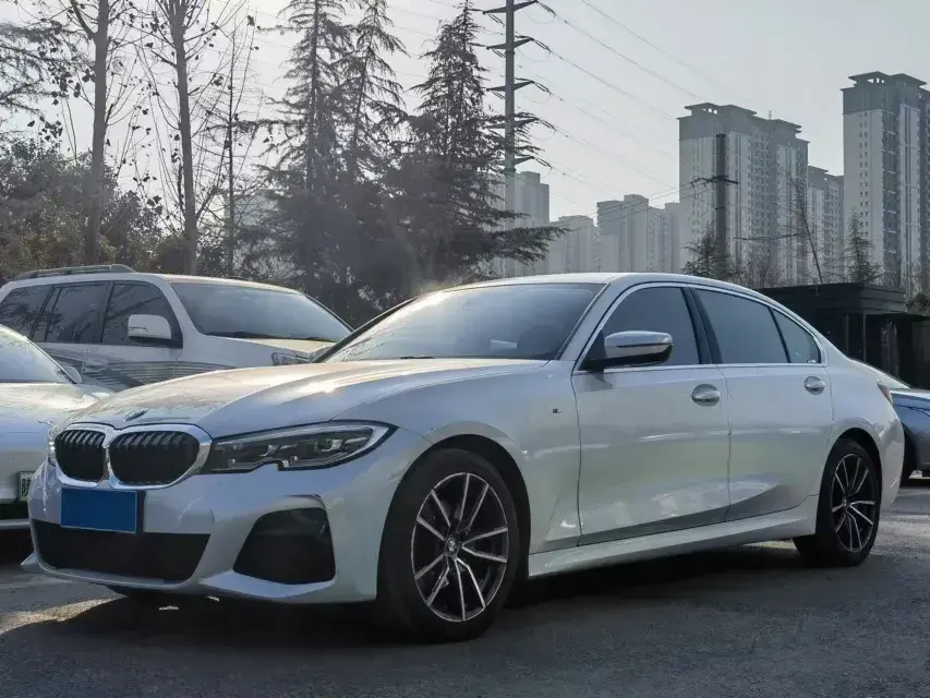 2021 BMW 3 Series 2.0T 156HP L4 8AT