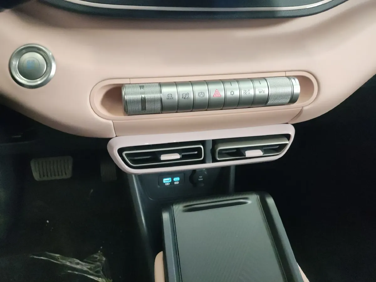 2025 BYD Seagull BEV 30.08KWH,autocango,china used car exporter,china ev exporter,chinese used car exporter,chinese used ev exporter