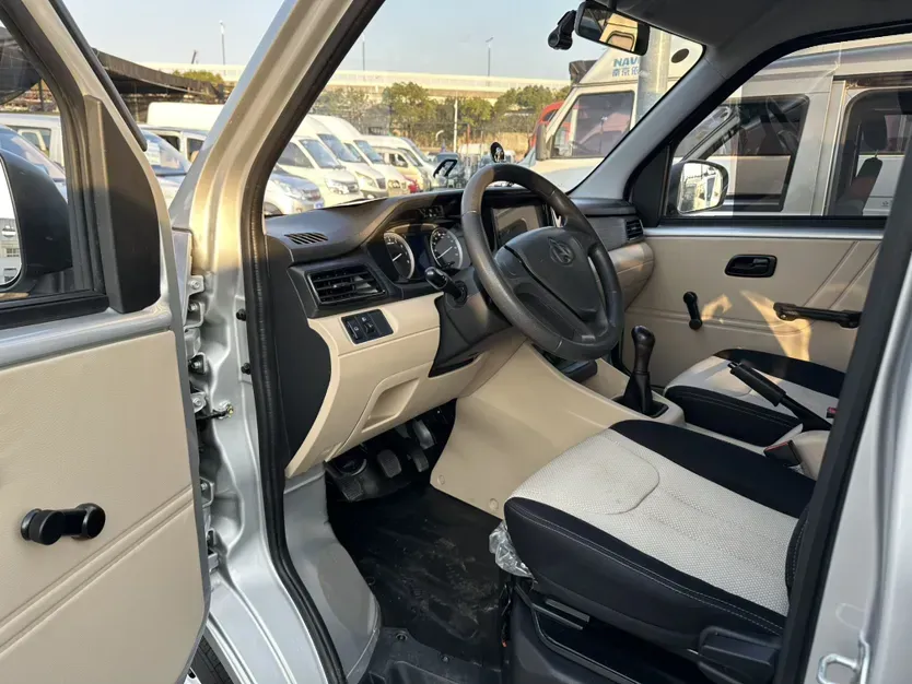 2023 ChangAn KuaYue KuaYueXing V3 1.3L 92HP L4 5MT,autocango,china used car exporter,china ev exporter,chinese used car exporter,chinese used ev exporter