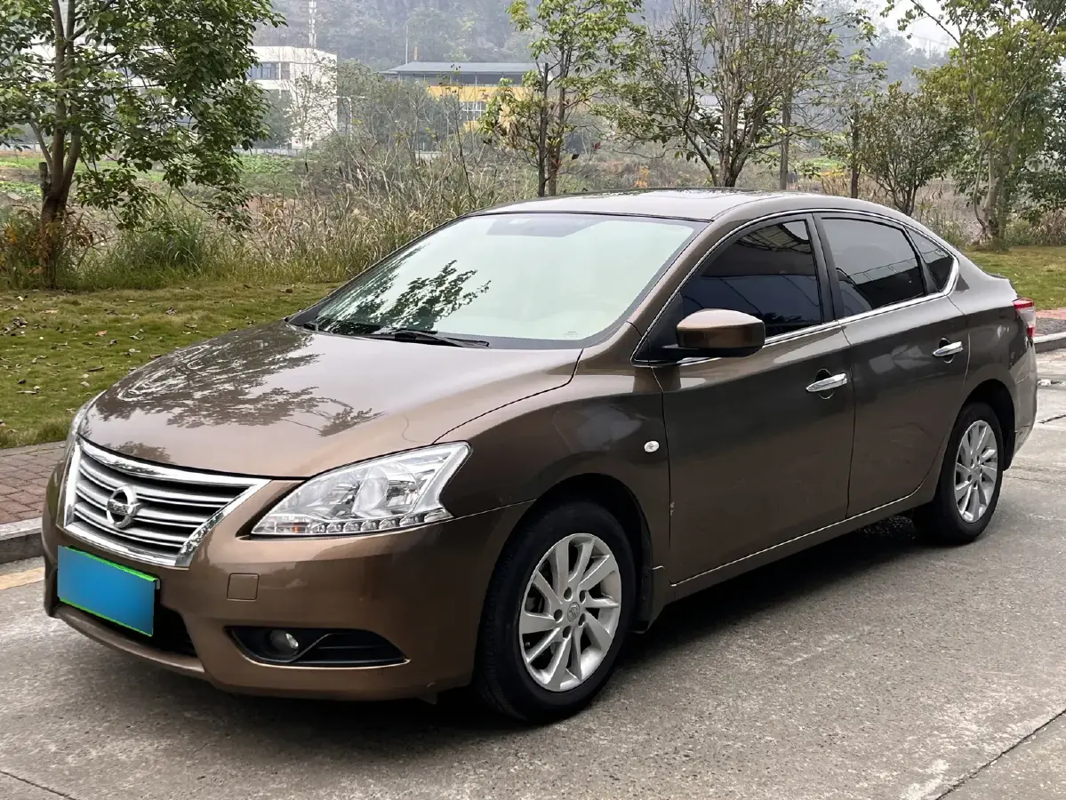 2012 Nissan Sylphy 1.6L 126HP L4 CVT