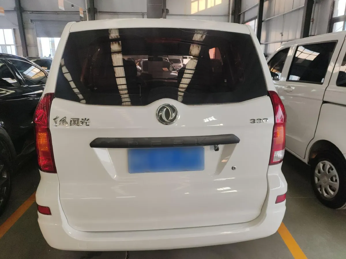 2016 DongFeng Fengon Fengon 330 1.2L 94HP L4 5MT,autocango,china used car exporter,china ev exporter,chinese used car exporter,chinese used ev exporter