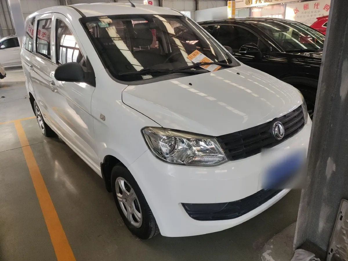 2016 DongFeng Fengon Fengon 330 1.2L 94HP L4 5MT,autocango,china used car exporter,china ev exporter,chinese used car exporter,chinese used ev exporter