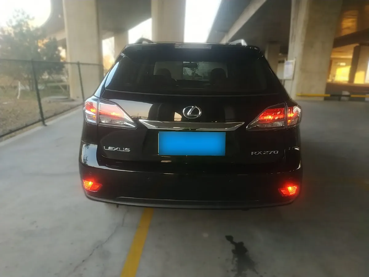 2013 Lexus RX Classic 2.7L 188HP L4 6AT,autocango,china used car exporter,china ev exporter,chinese used car exporter,chinese used ev exporter