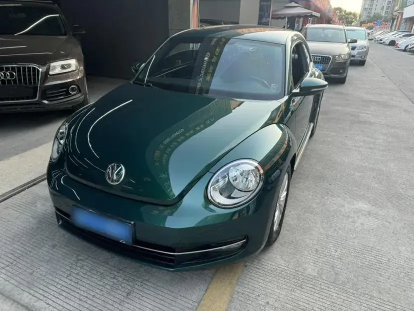 2013 Volkswagen Beetle 1.4T 160HP L4 7DCT
