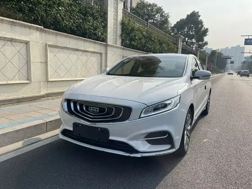 2018 Geely Emgrand GT 1.5T 180HP L3 7DCT PHEV 11.3KWH