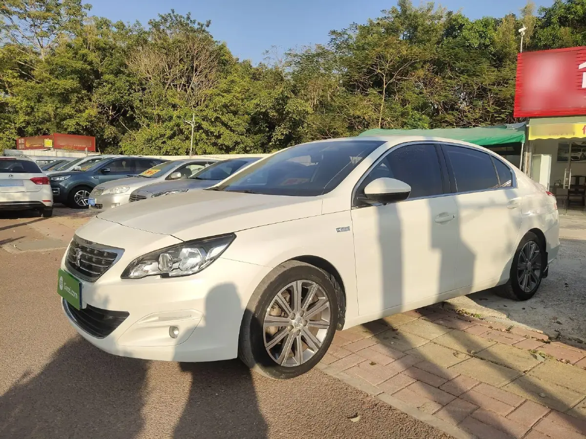 2015 Peugeot 408 1.2T 136HP L3 6AT