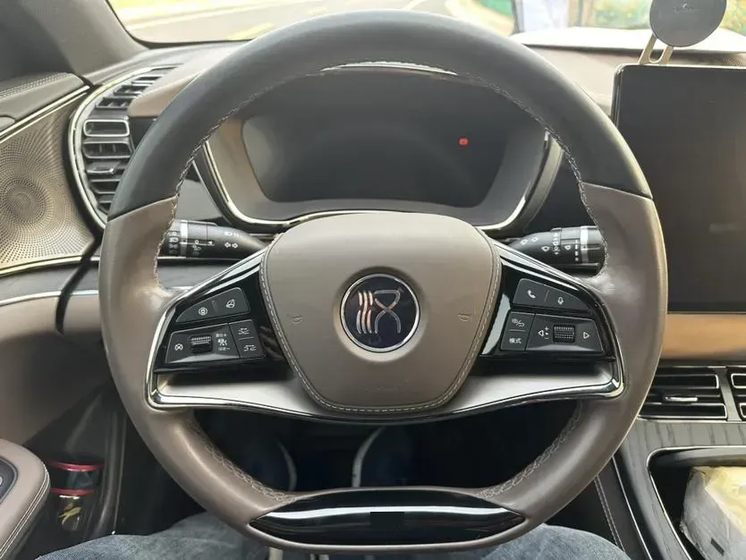 2020 BYD Han 2.0T 192HP L4 6DCT PHEV 15.2KWH,autocango,china used car exporter,china ev exporter,chinese used car exporter,chinese used ev exporter