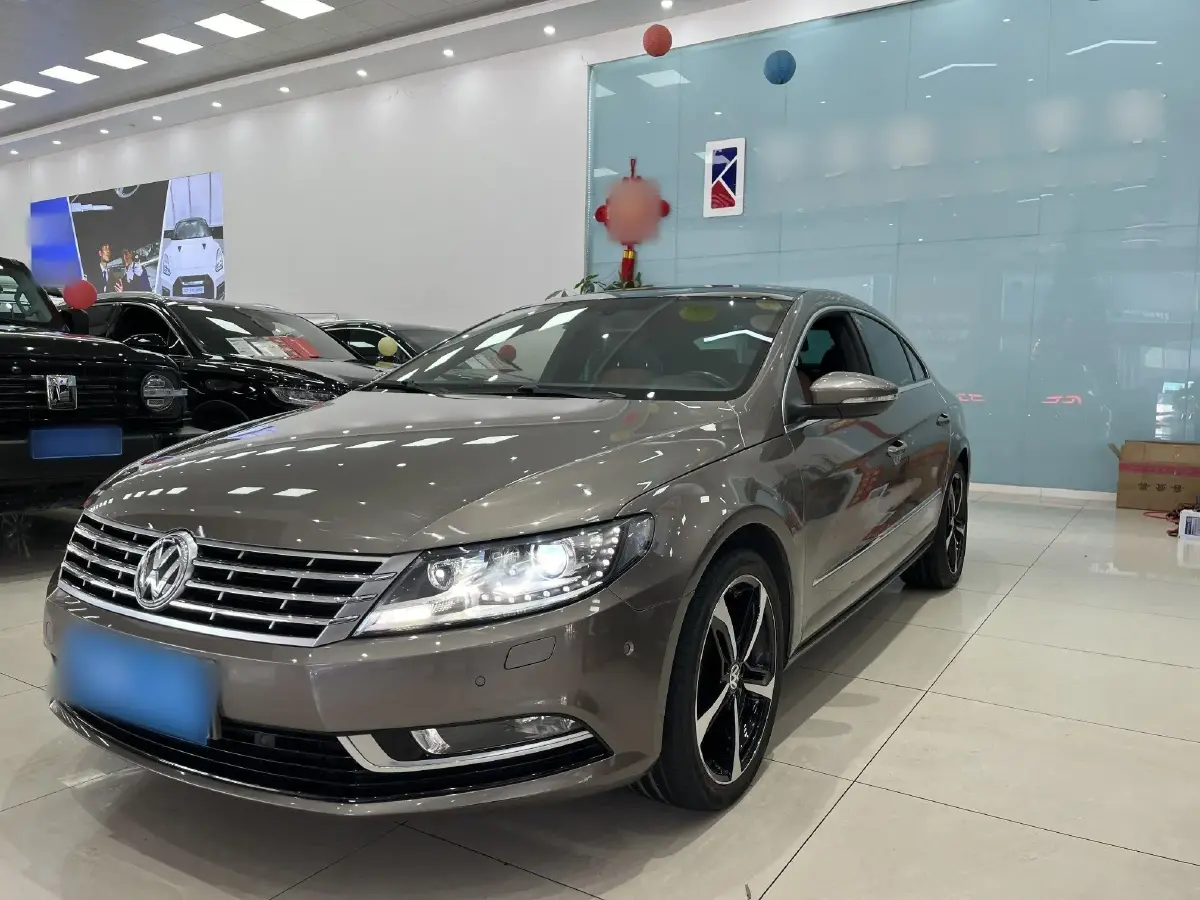 2013 Volkswagen CC 2.0T 200HP L4 6DCT