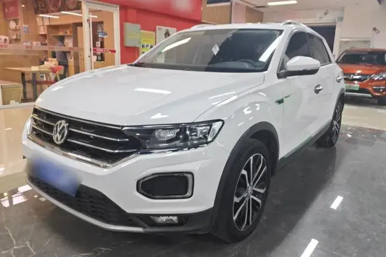 2020 Volkswagen T-Roc 1.4T 150HP L4 7DCT