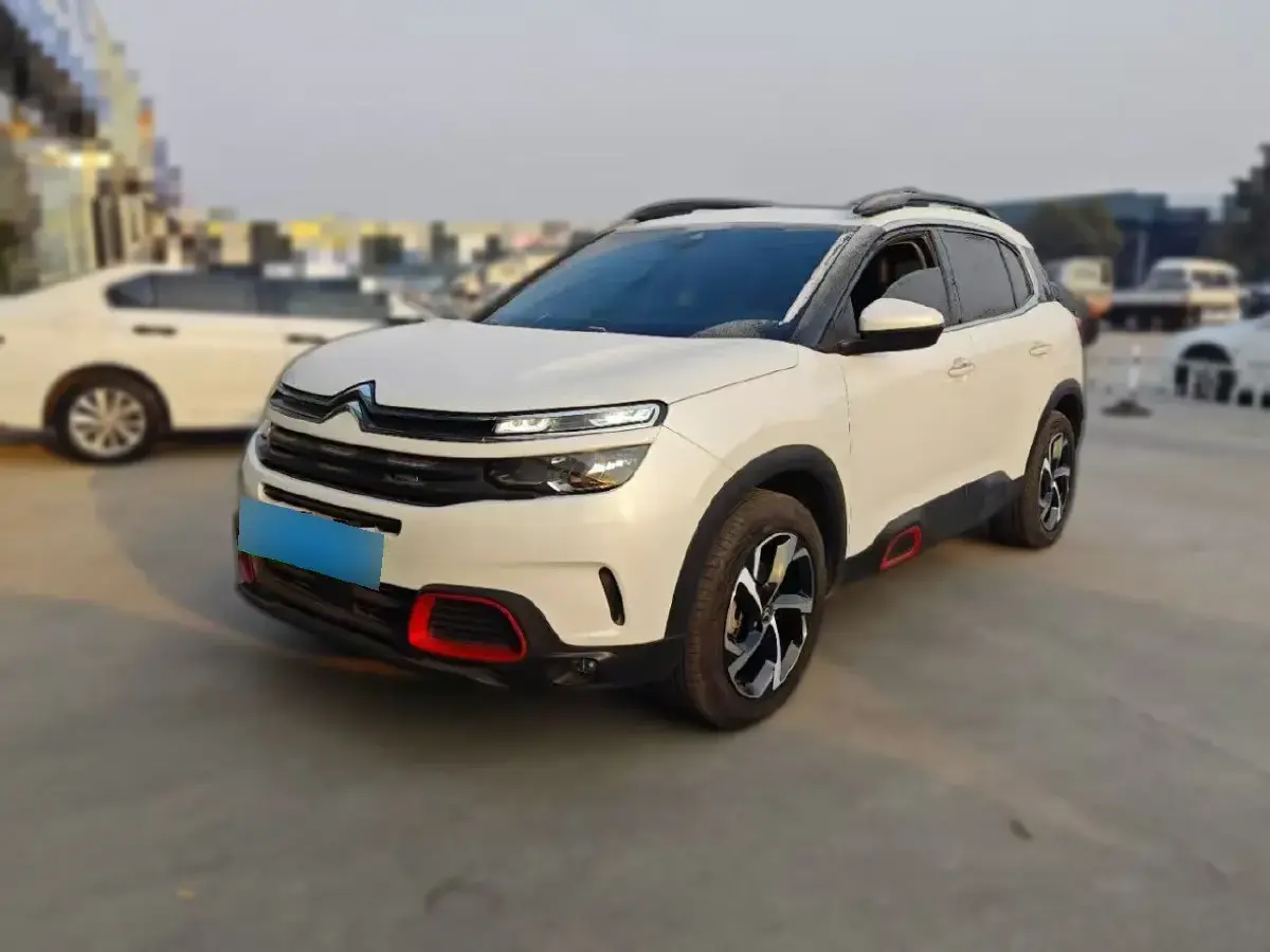 2017 Citroen C5 Aircross 1.6T 167HP L4 6AT