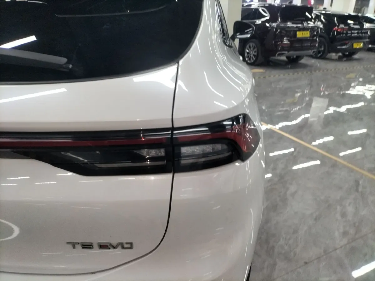 2021 DongFeng Forthing T5 EVO 1.5T 197HP L4 7DCT,autocango,china used car exporter,china ev exporter,chinese used car exporter,chinese used ev exporter