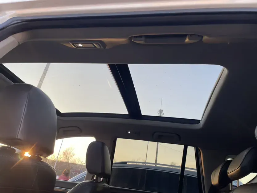 2017 GAC Trumpchi GS7 2.0T 201HP L4 6AT,autocango,china used car exporter,china ev exporter,chinese used car exporter,chinese used ev exporter