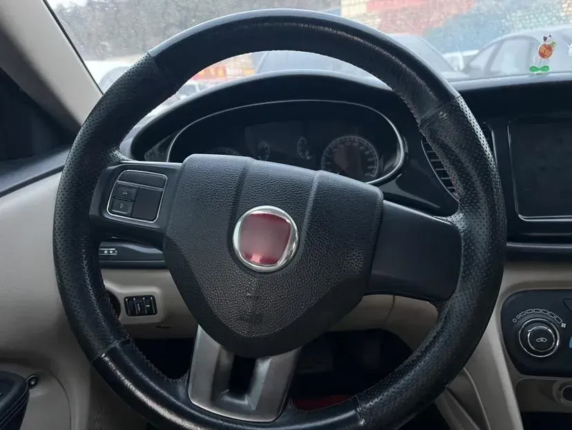 2012 Fiat Viaggio 1.4T 120HP L4 6DCT,autocango,china used car exporter,china ev exporter,chinese used car exporter,chinese used ev exporter