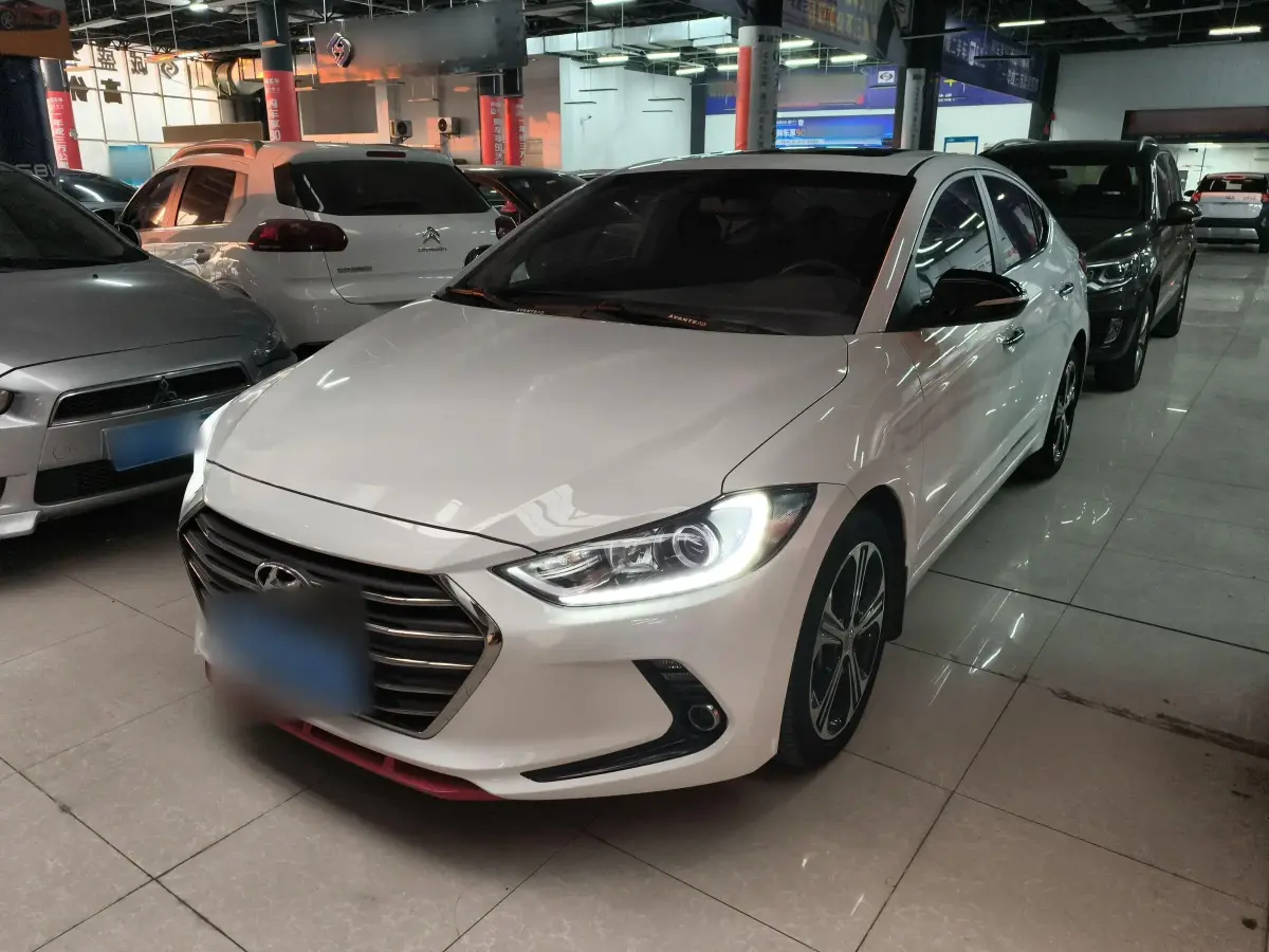 2018 Hyundai Elantra 1.4T 130HP L4 7DCT