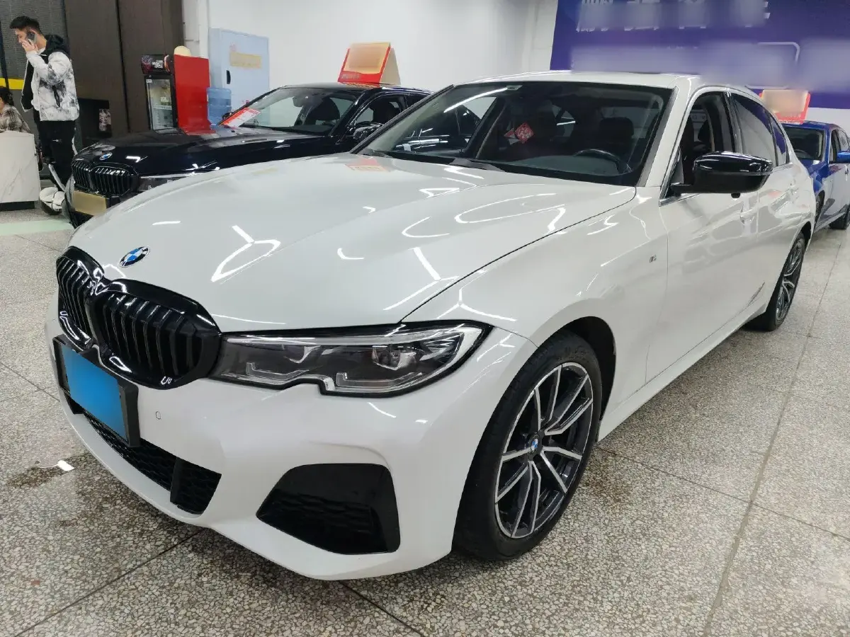 2021 BMW 3 Series 2.0T 156HP L4 8AT