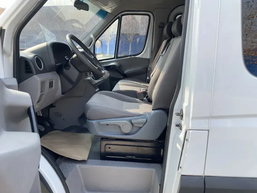 2021 JAC Sunray 2.0T 126HP L4 5MT,autocango,china used car exporter,china ev exporter,chinese used car exporter,chinese used ev exporter