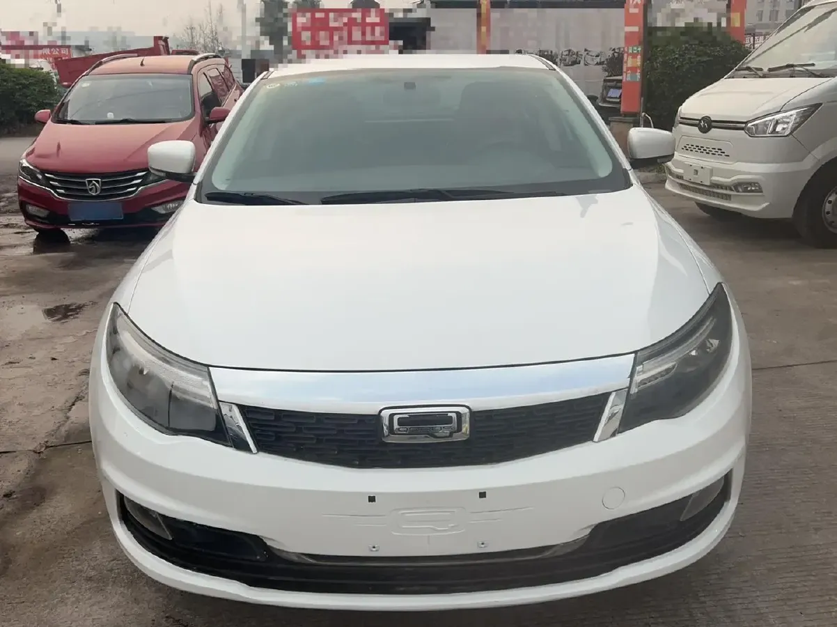 2018 Qoros 3 1.6L 126HP L4 6DCT,autocango,china used car exporter,china ev exporter,chinese used car exporter,chinese used ev exporter
