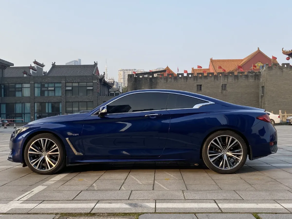 2017 Infiniti Q60 2.0T 211HP L4 7AT,autocango,china used car exporter,china ev exporter,chinese used car exporter,chinese used ev exporter