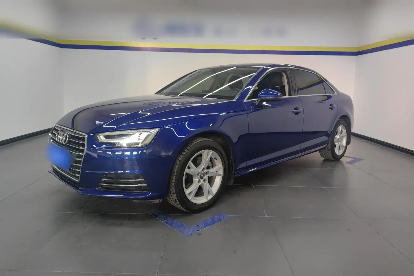 2018 Audi A4L 2.0T 190HP L4 7DCT