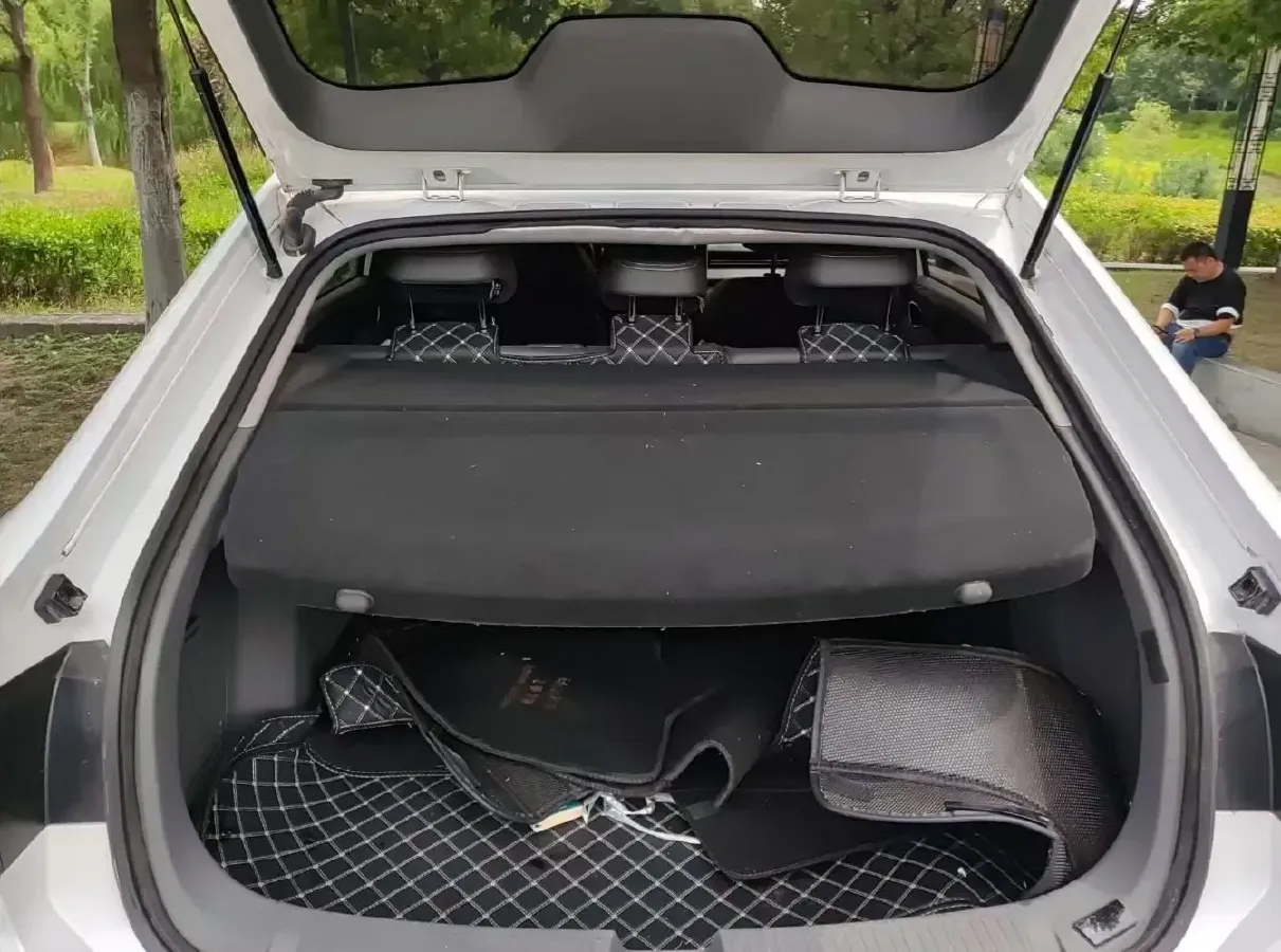 2020 BaoJun RC-5 1.5T 147HP L4 CVT,autocango,china used car exporter,china ev exporter,chinese used car exporter,chinese used ev exporter