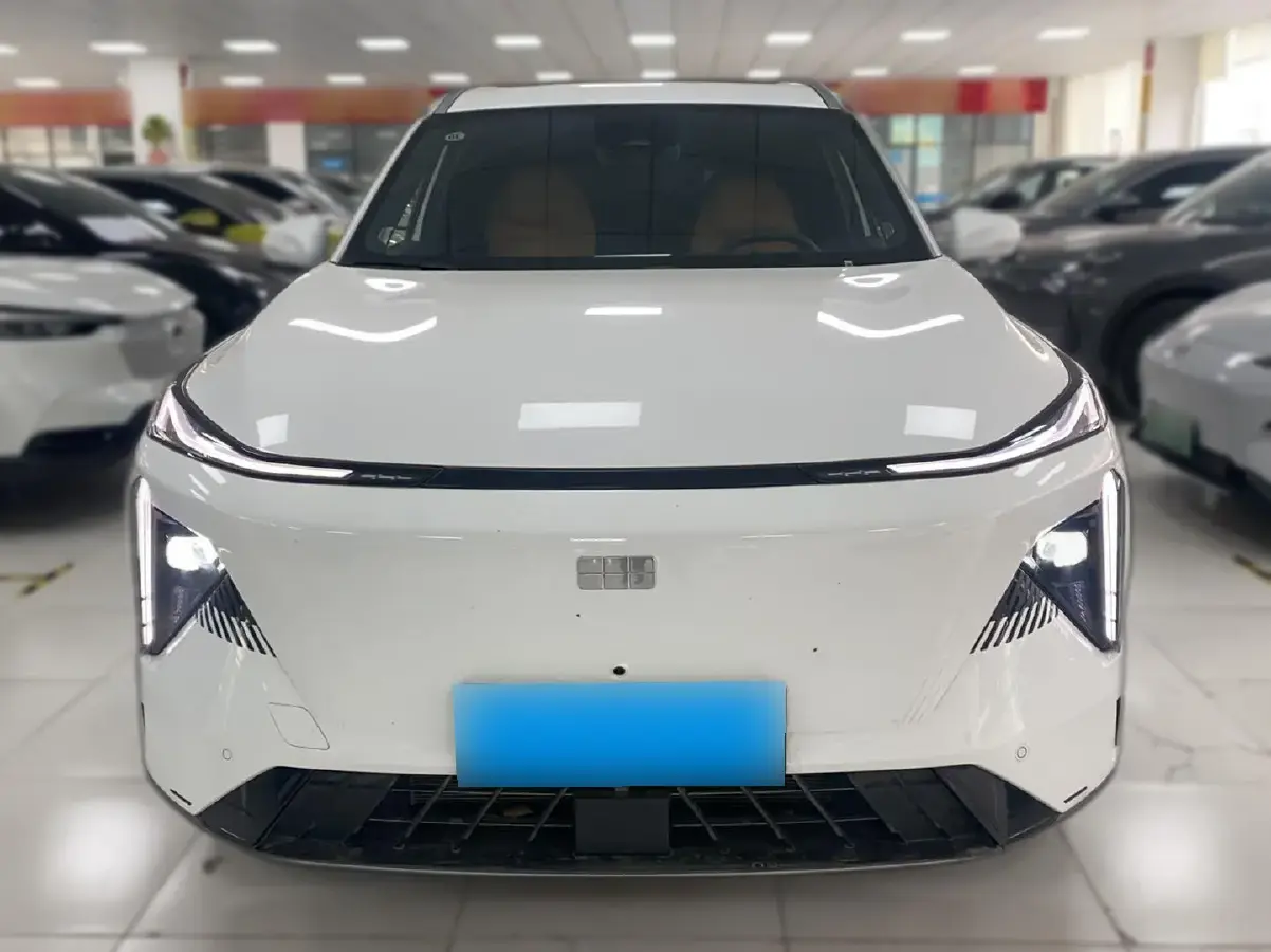 2024 Geely Galaxy L7 1.5T 163HP L4 3DHT PHEV 18.7KWH