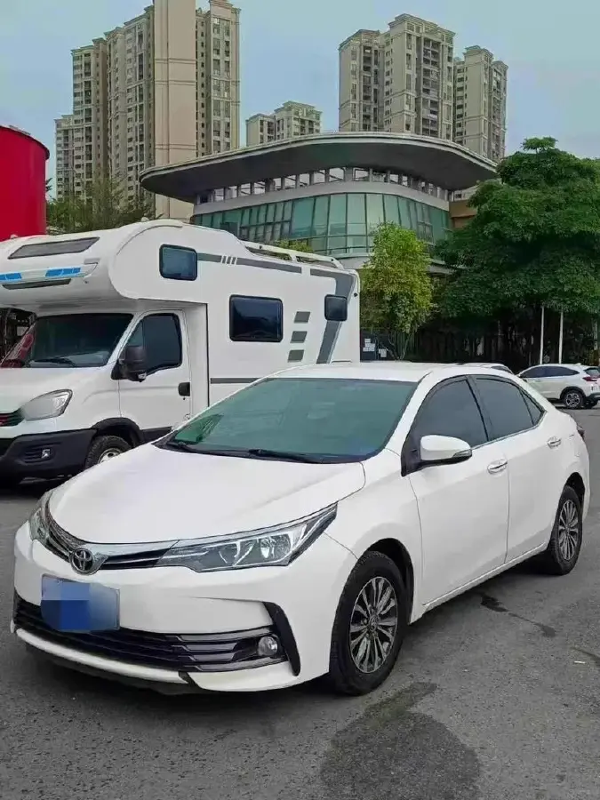 2017 Toyota Corolla 1.2T 116HP L4 CVT