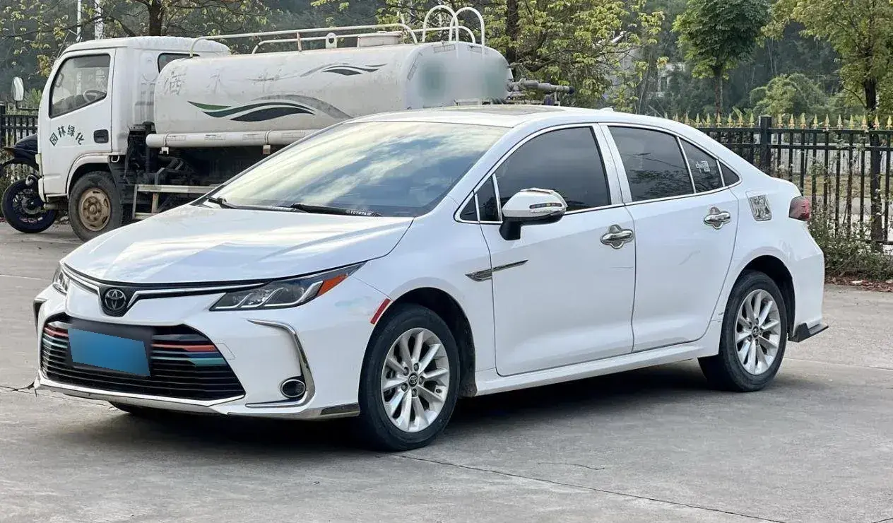 2021 Toyota Corolla 1.2T 116HP L4 CVT