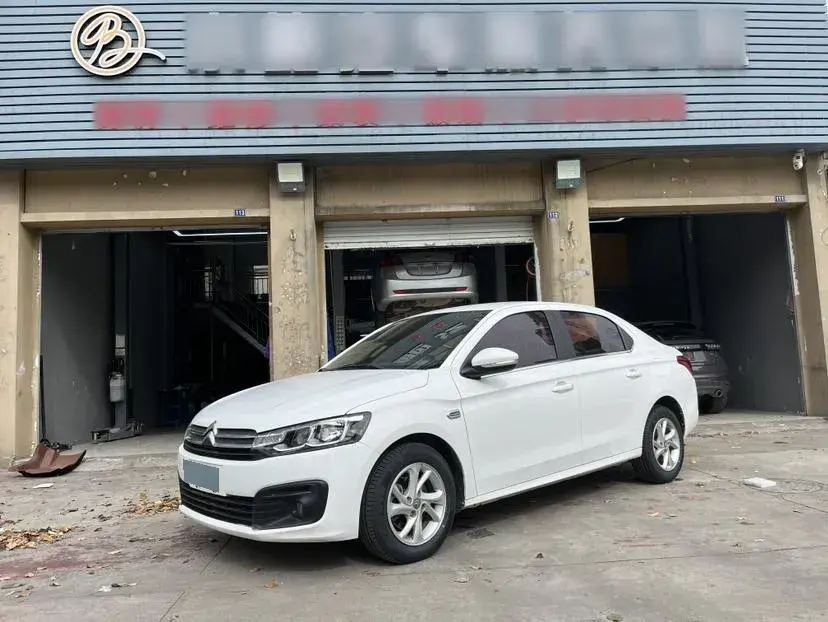 2017 Citroen Elysee 1.6L 117HP L4 5MT