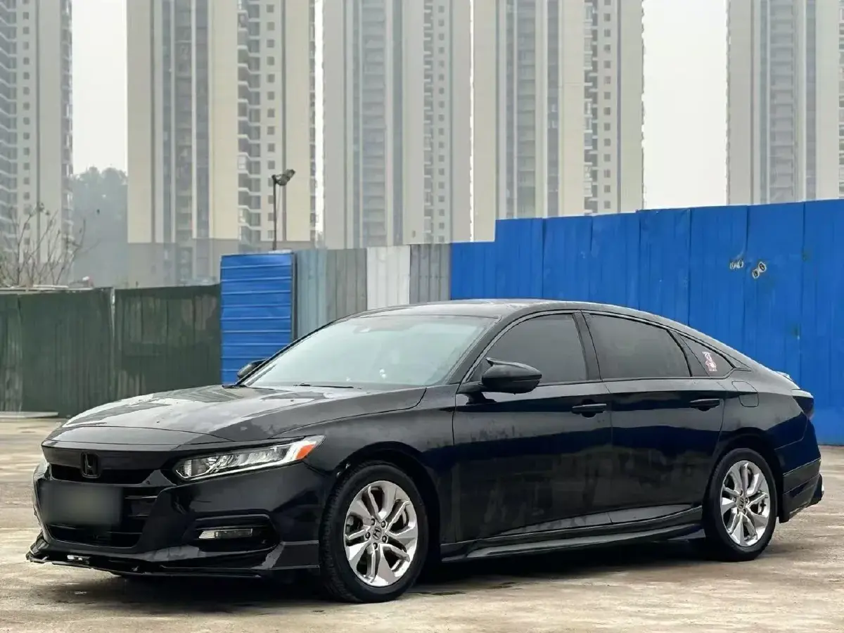 2018 Honda Accord 1.5T 194HP L4 CVT