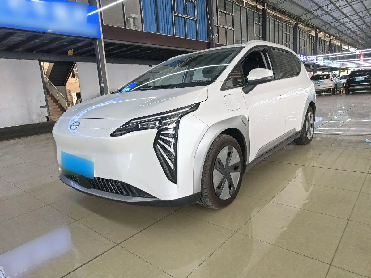 2023 Aion Y BEV 68.2KWH