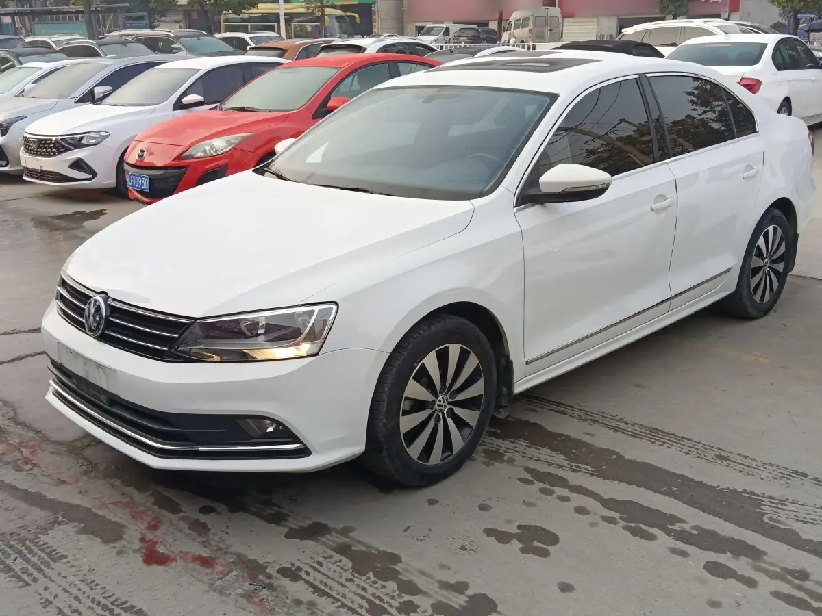 2018 Volkswagen Sagitar 1.6L 110HP L4 6AT