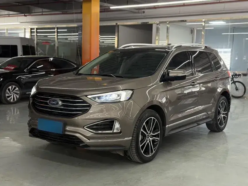 2020 Ford Edge 2.0T 245HP L4 8AT
