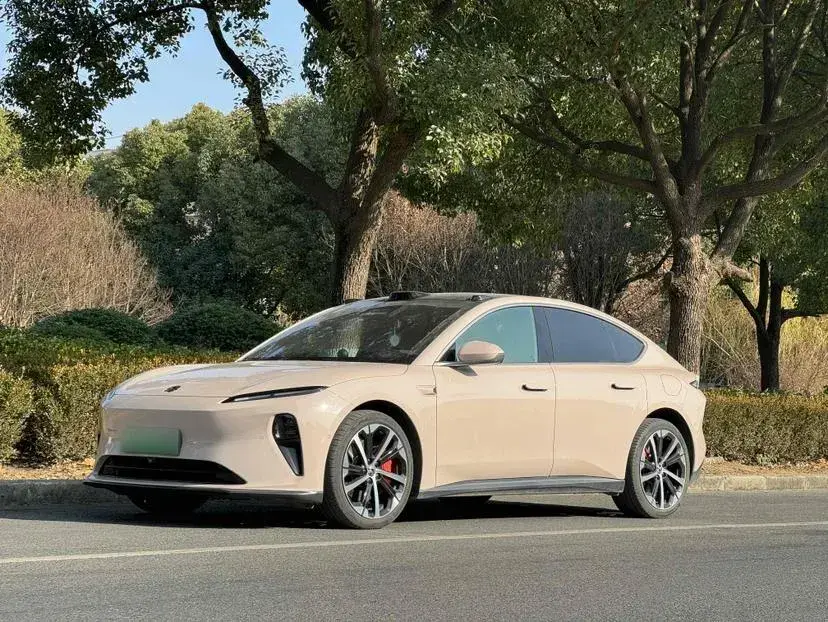2022 NIO ET5 BEV 75KWH