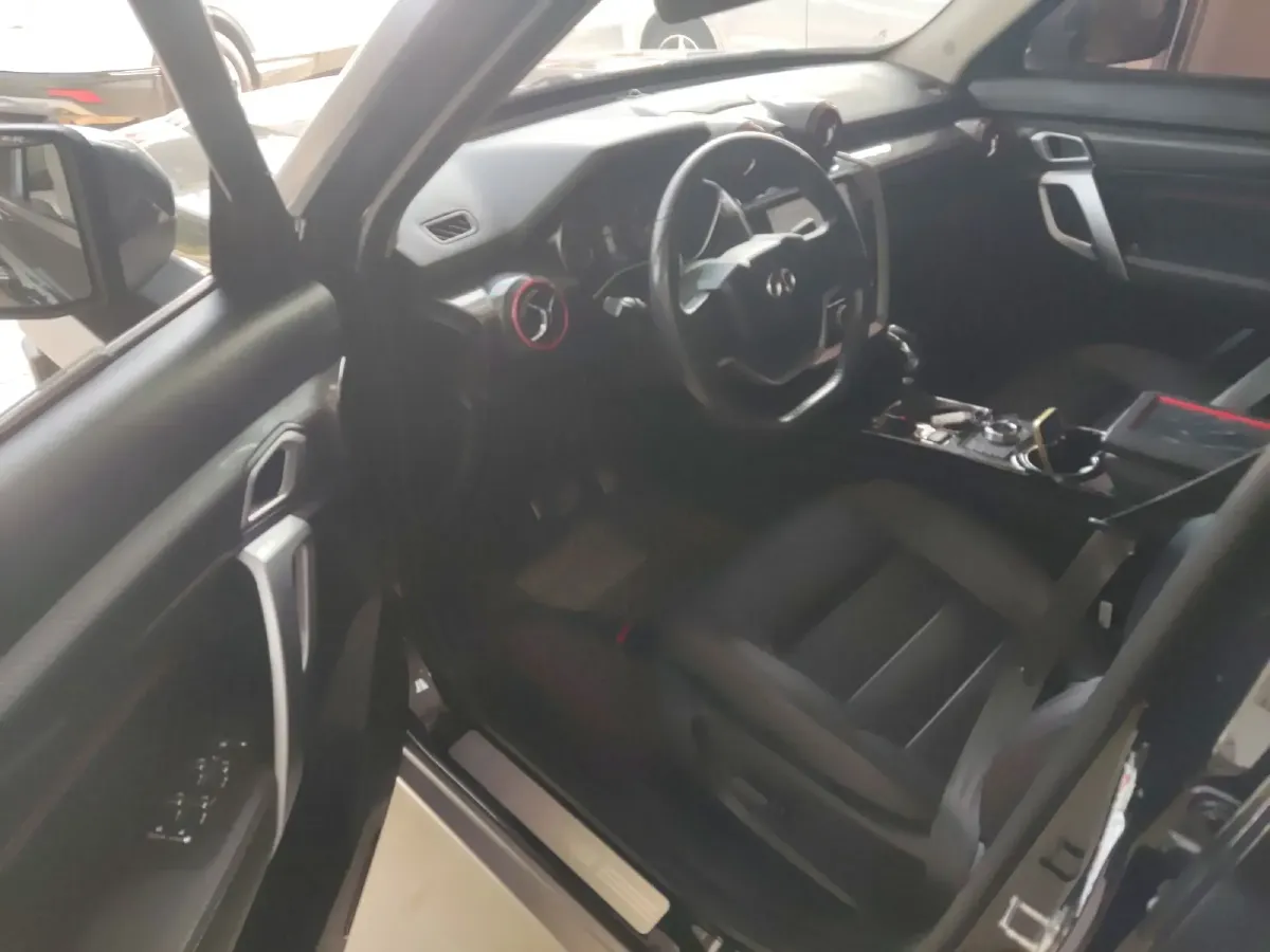 2018 BeiJing BJ20 1.5T 150HP L4 CVT,autocango,china used car exporter,china ev exporter,chinese used car exporter,chinese used ev exporter