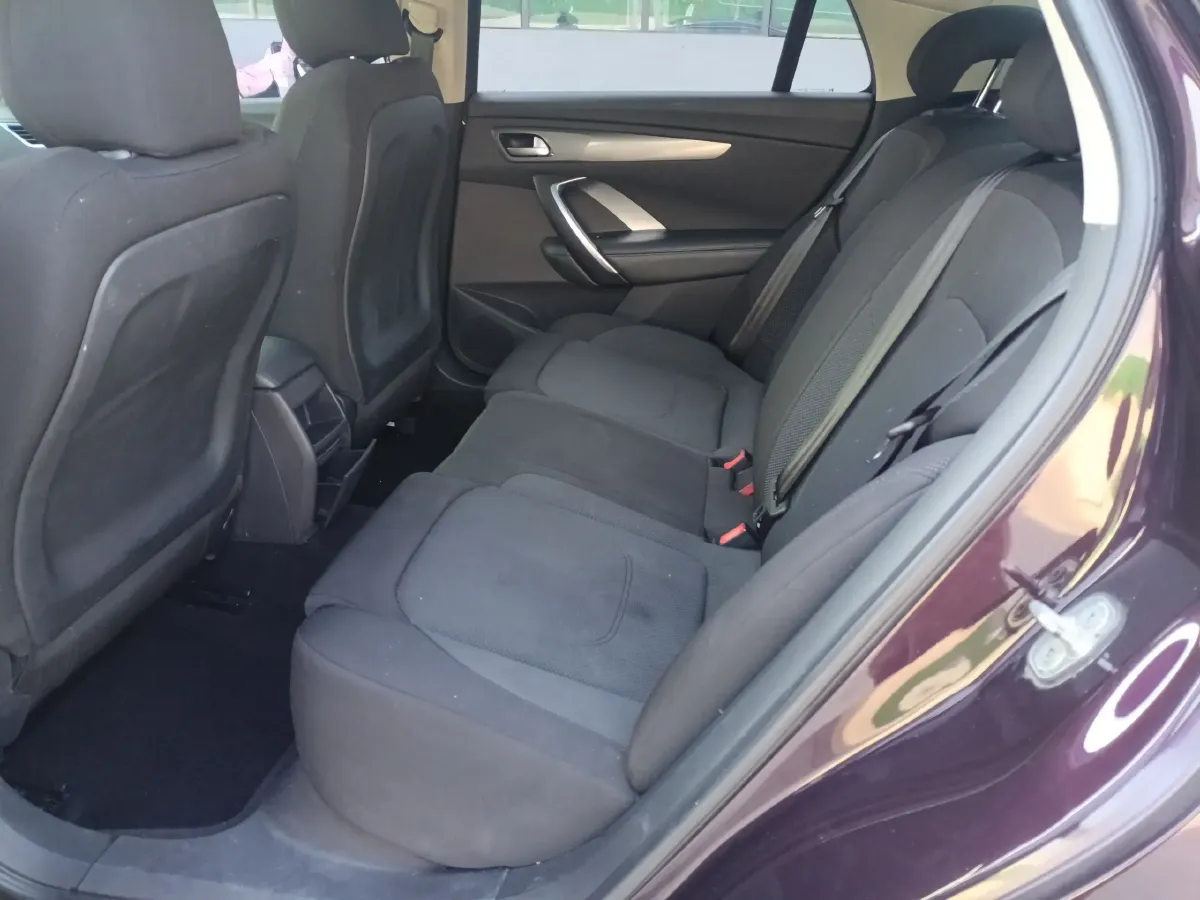 2015 DS 5LS 1.6T 163HP L4 6AT,autocango,china used car exporter,china ev exporter,chinese used car exporter,chinese used ev exporter