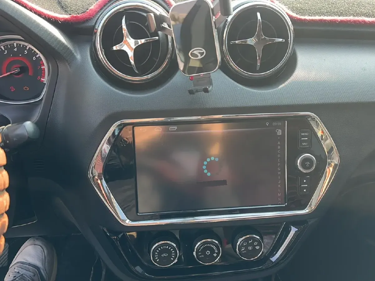 2016 Soueast DX3 1.5L 120HP L4 5MT,autocango,china used car exporter,china ev exporter,chinese used car exporter,chinese used ev exporter