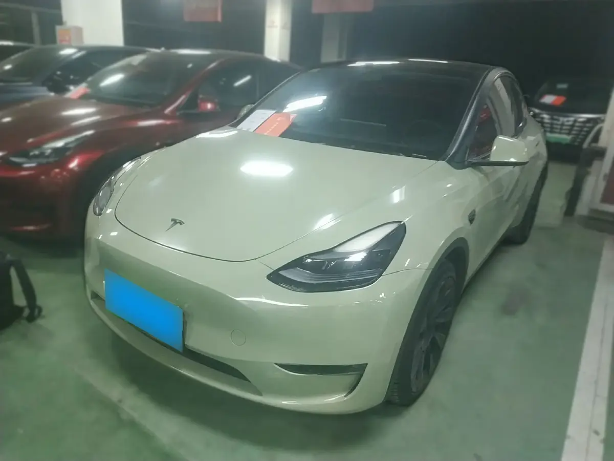 2021 Tesla Model Y BEV 60KWH