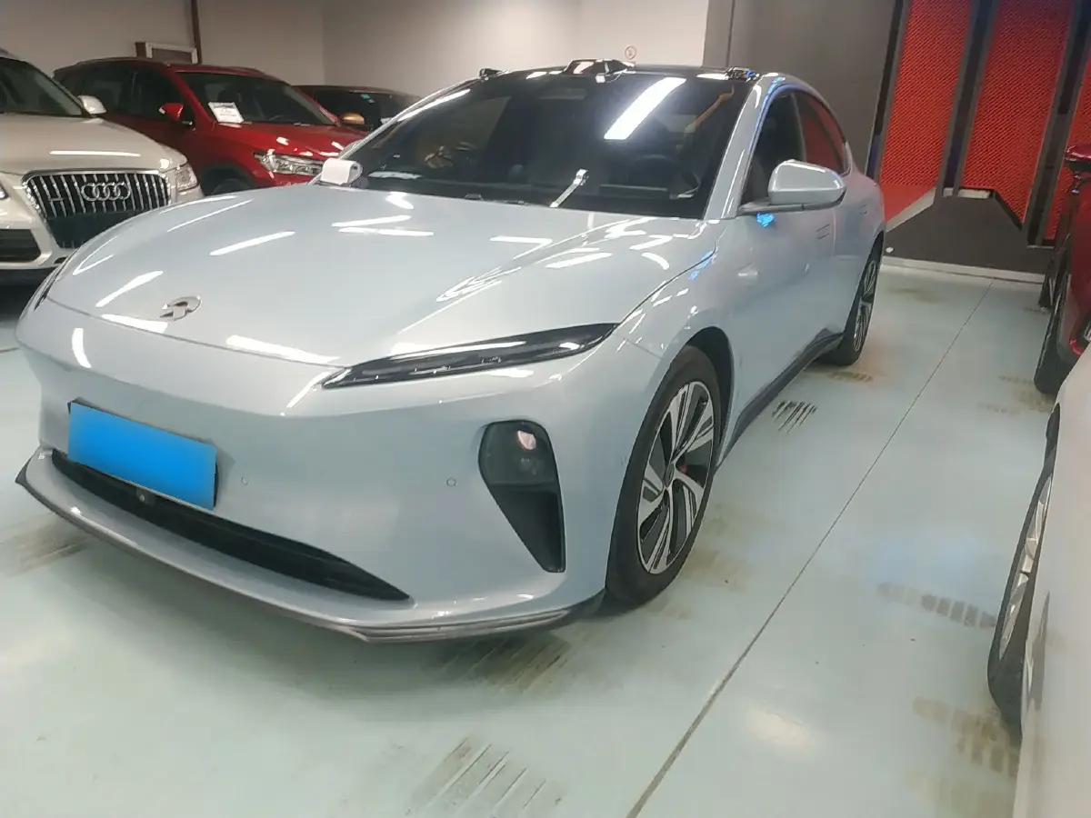 2022 NIO ET5 BEV 75KWH