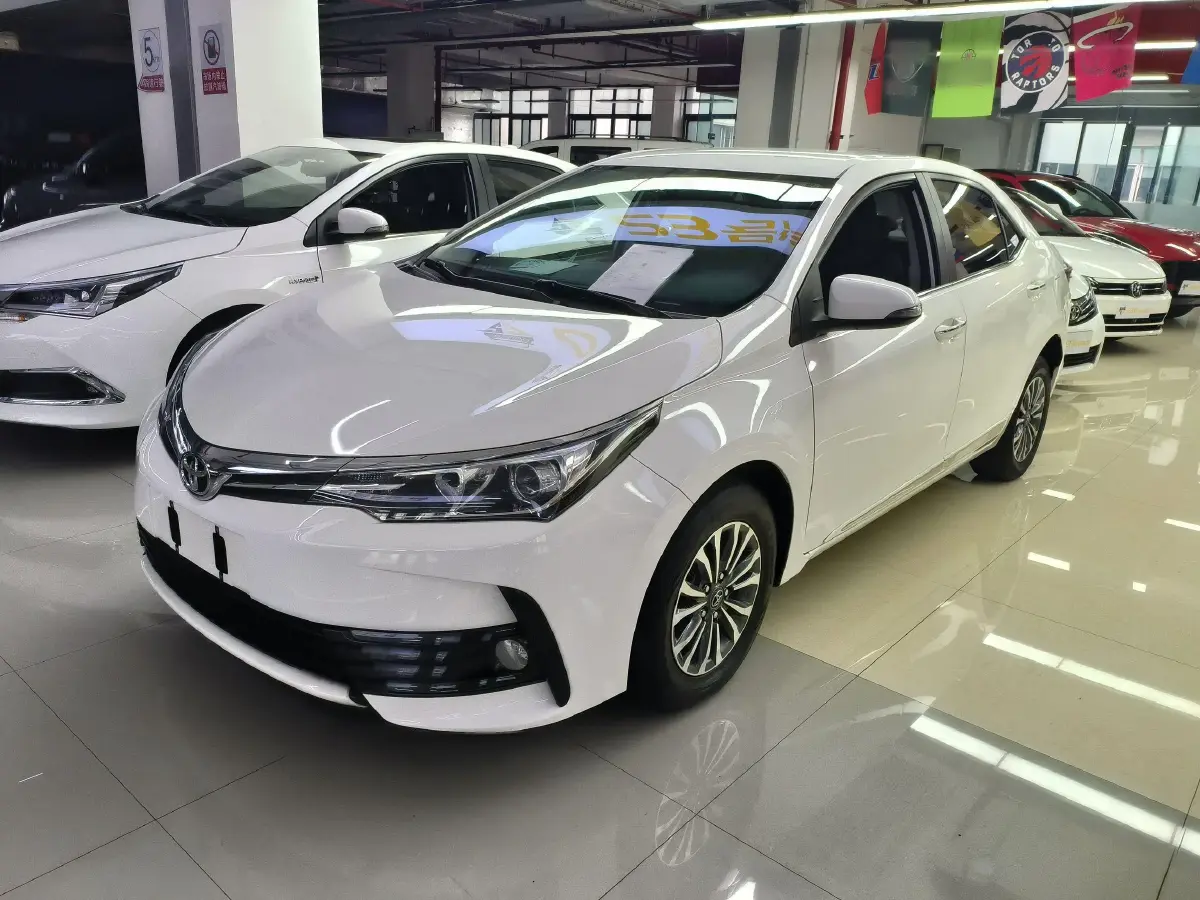 2017 Toyota Corolla 1.2T 116HP L4 CVT