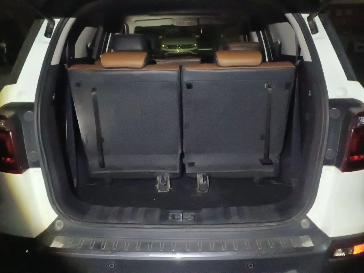 2017 ChangAn Oshan CX70 1.5T 150HP L4 6MT,autocango,china used car exporter,china ev exporter,chinese used car exporter,chinese used ev exporter