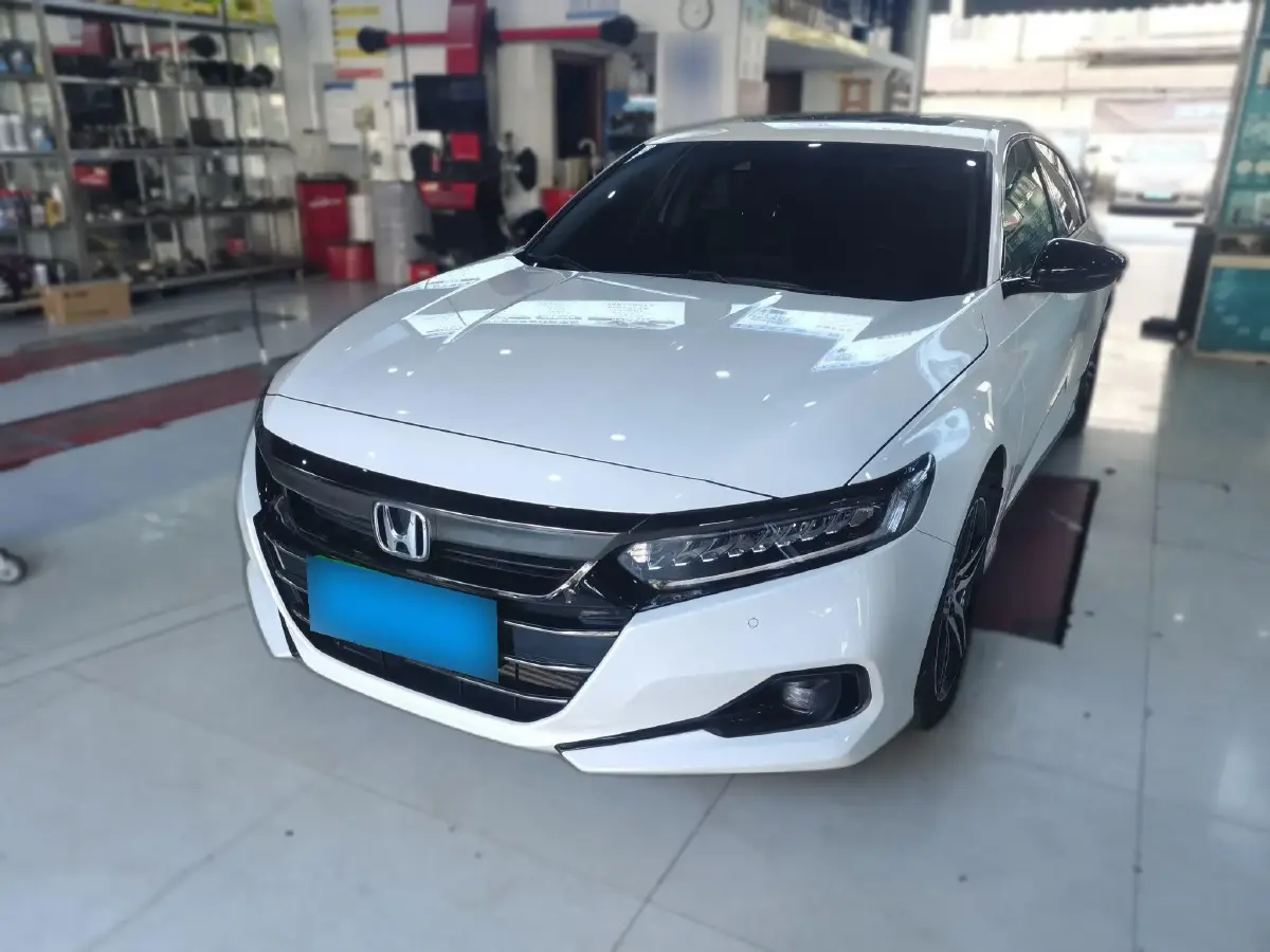 2022 Honda Accord 1.5T 194HP L4 CVT