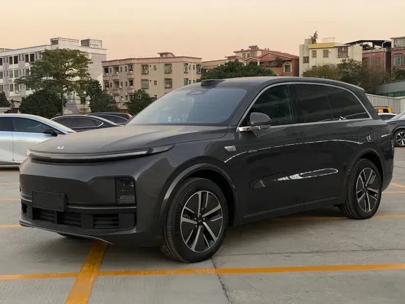 2024 Li L8 Range Extended 154HP REEV 42.8KWH