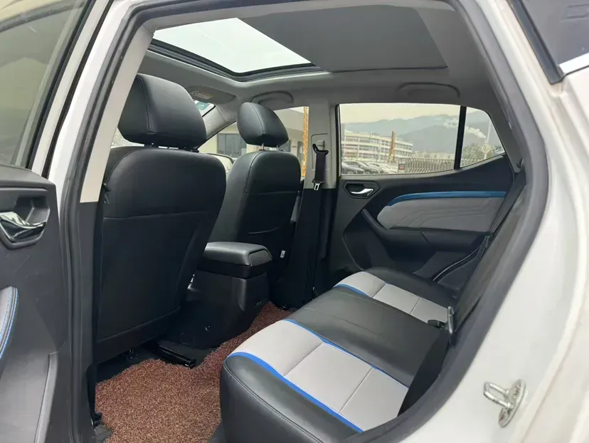 2018 Soueast DX3 BEV 40.4KWH,autocango,china used car exporter,china ev exporter,chinese used car exporter,chinese used ev exporter