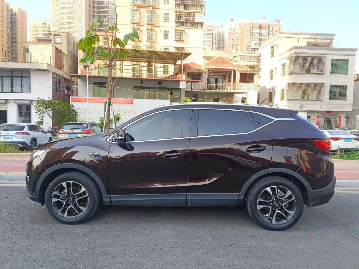 2017 Soueast DX7 1.5T 156HP L4 5AT,autocango,china used car exporter,china ev exporter,chinese used car exporter,chinese used ev exporter