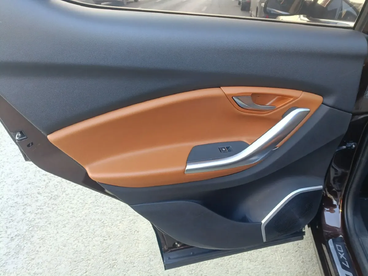 2017 Soueast DX7 1.5T 156HP L4 5AT,autocango,china used car exporter,china ev exporter,chinese used car exporter,chinese used ev exporter