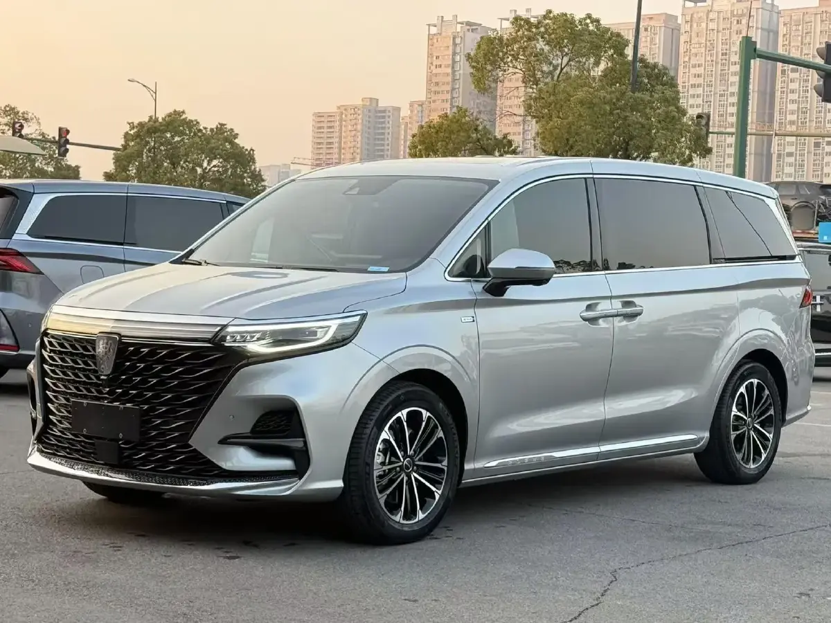 2021 Roewe iMAX8 2.0T 234HP L4 8AT