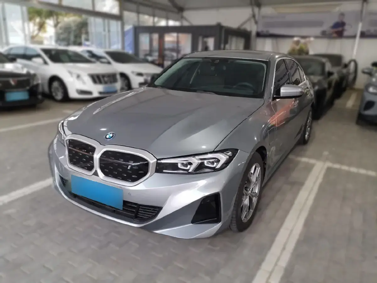 2022 BMW i3 BEV 70KWH