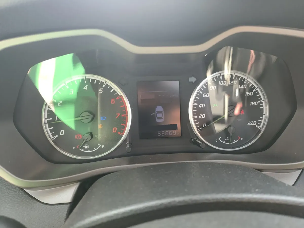 2017 HaiMa M3 1.5L 112HP L4 5MT,autocango,china used car exporter,china ev exporter,chinese used car exporter,chinese used ev exporter